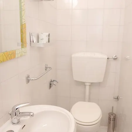 A Casa Di Mario E Nene Bed & Breakfast Viareggio Exterior photo